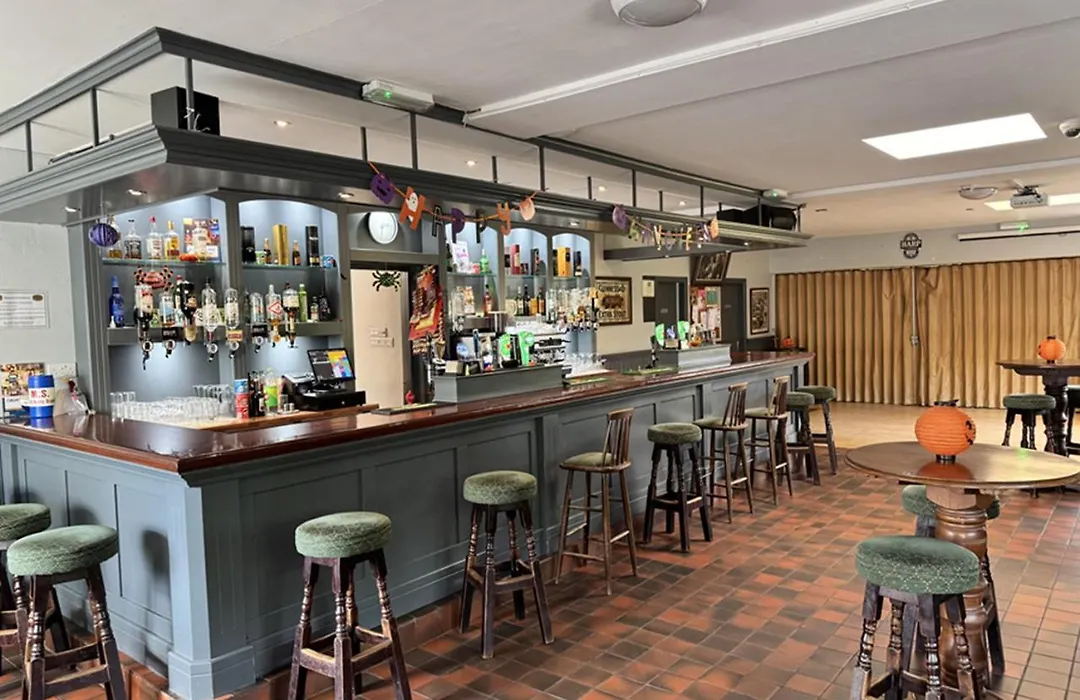 Bru Na Dromoda/Dromid Hostel-1
